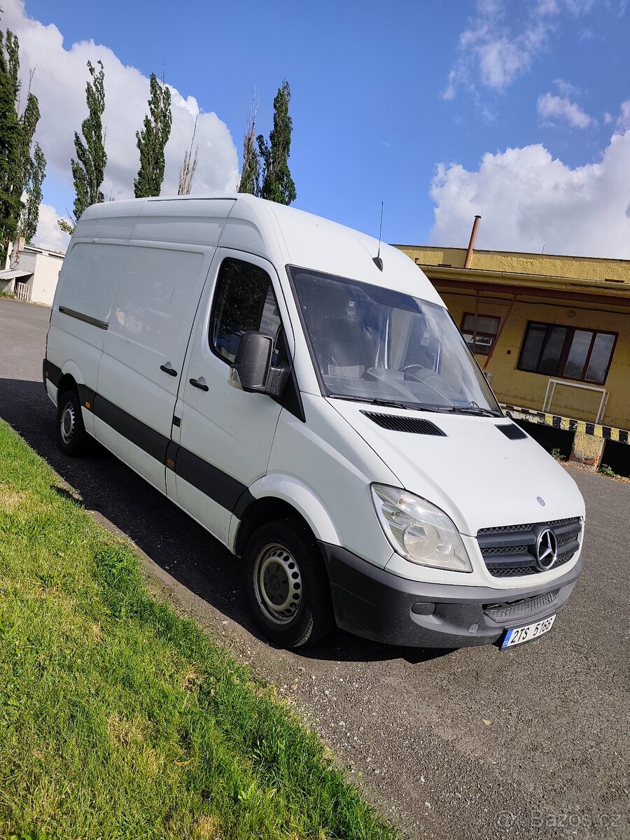 Dodávka Mercedes-Benz Sprinter 313 CDI 95KW - 2