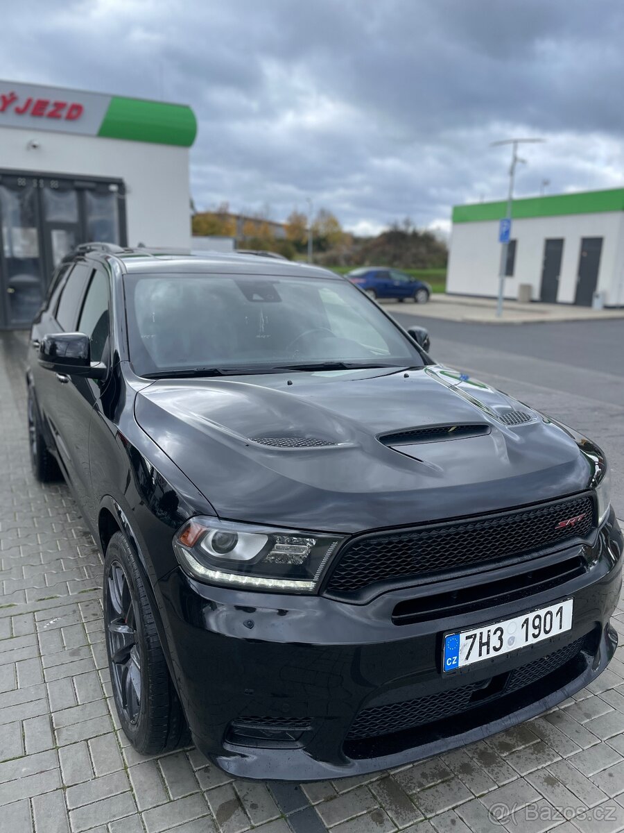 Pronájem Dodge Durango 6.4 SRT - 2