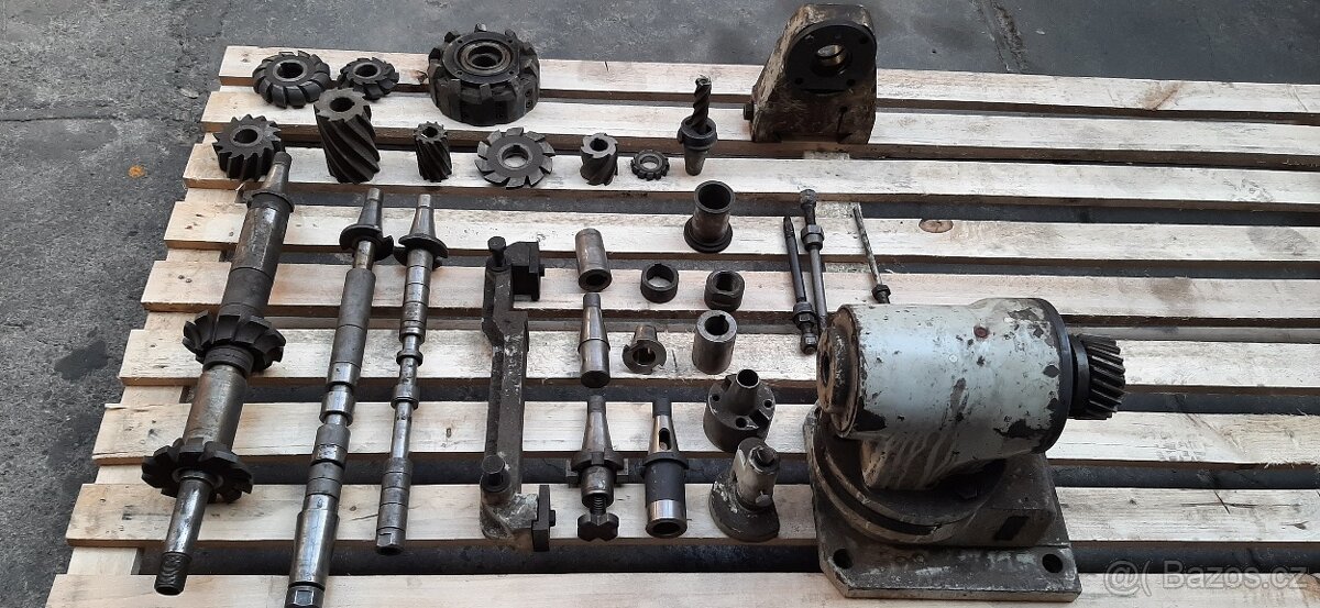 Univerzální frézka FWD-25 - 2