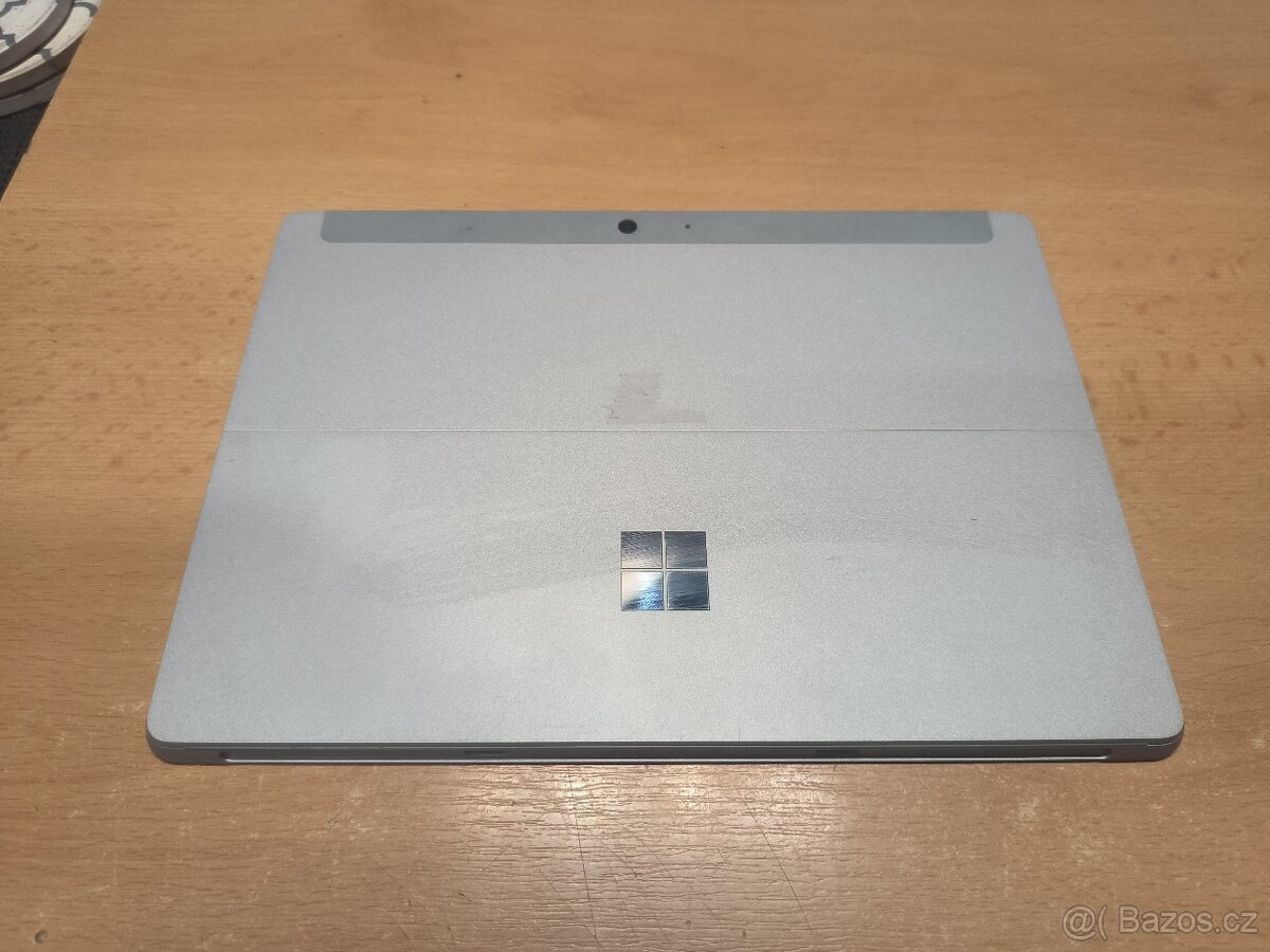 Prodej na opravu surface GO3 128 gb - 2