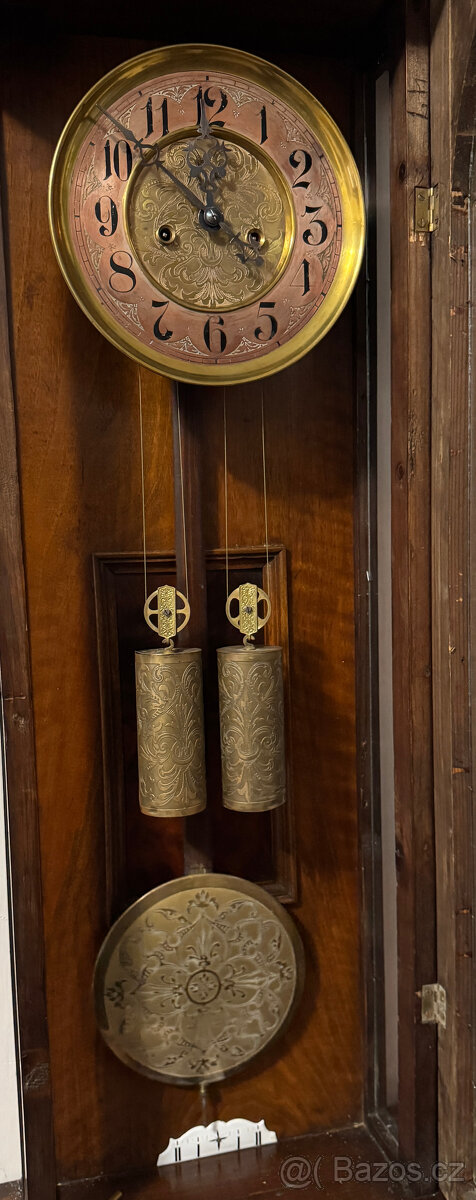 Nástěnné pseudorenesanční pendlové dvou-závažové bicí hodiny - 2