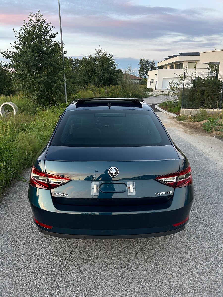 Skoda Superb 3 Dsg 2.0 tdi 110 kw - 2