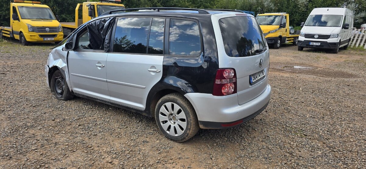 VW Touran 1.9 tdi 77kw , 2006 ND - 2