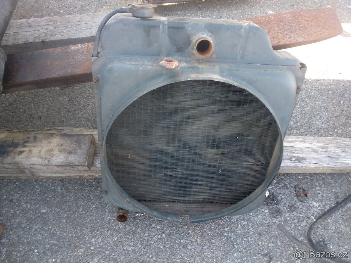 Chladič Zetor 5211-7745.... - 2