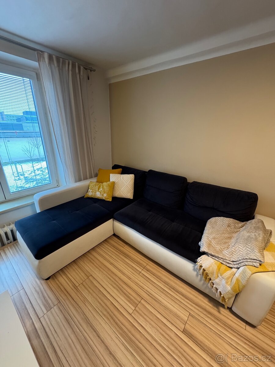 Rozkládací gauč - 2