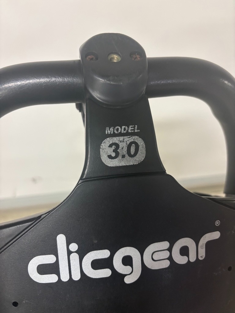 PRODÀM GOLFOVÝ VOZÍK CLICGEAR 3.0 - 2