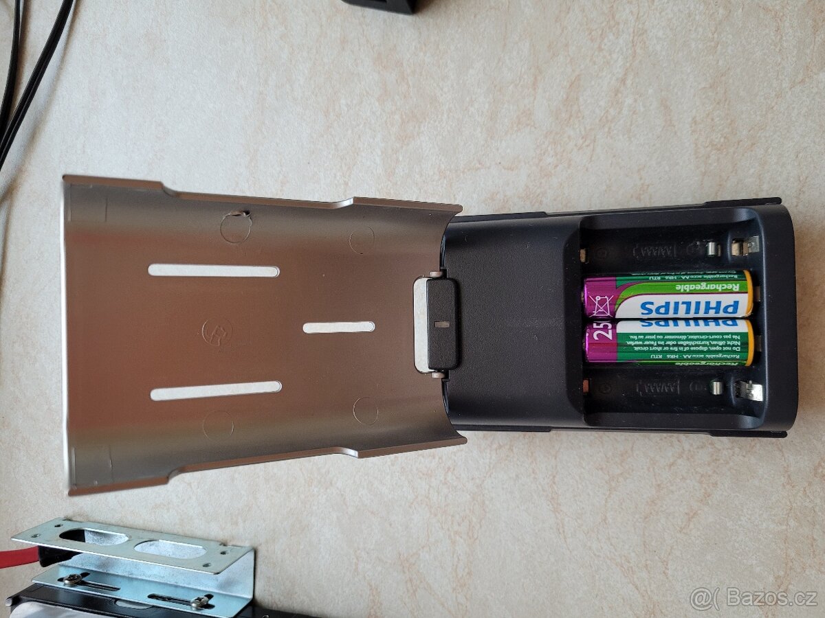 Nabíječka baterií - 2