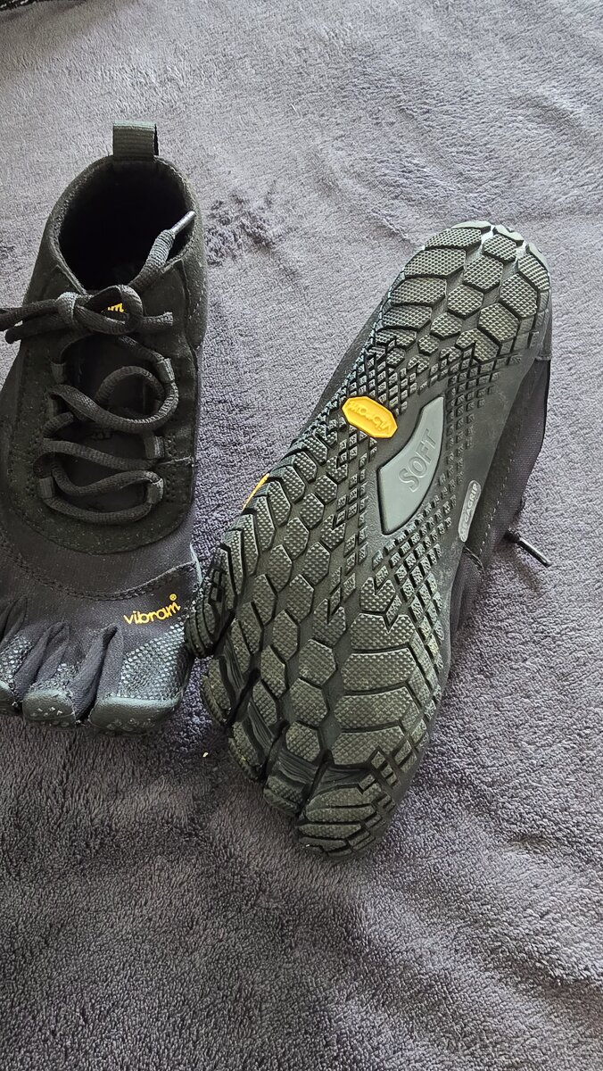 Trekingova obuv Vibram - 2