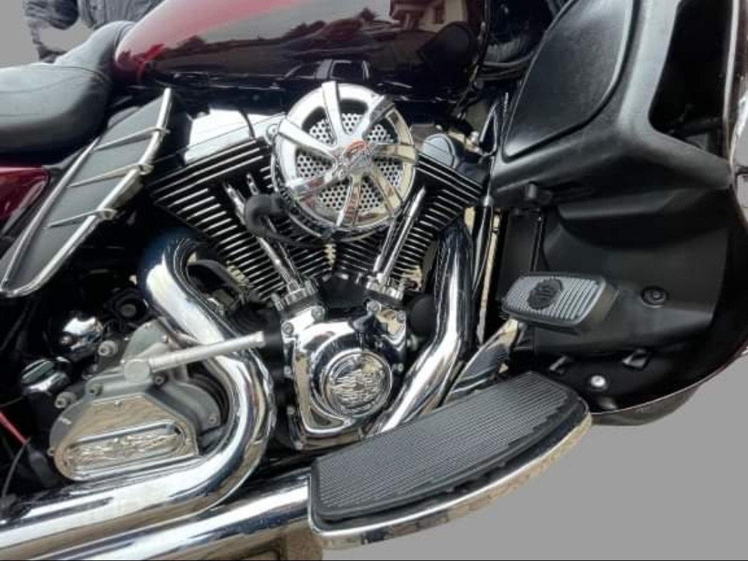Harley davidson electra glide - 2