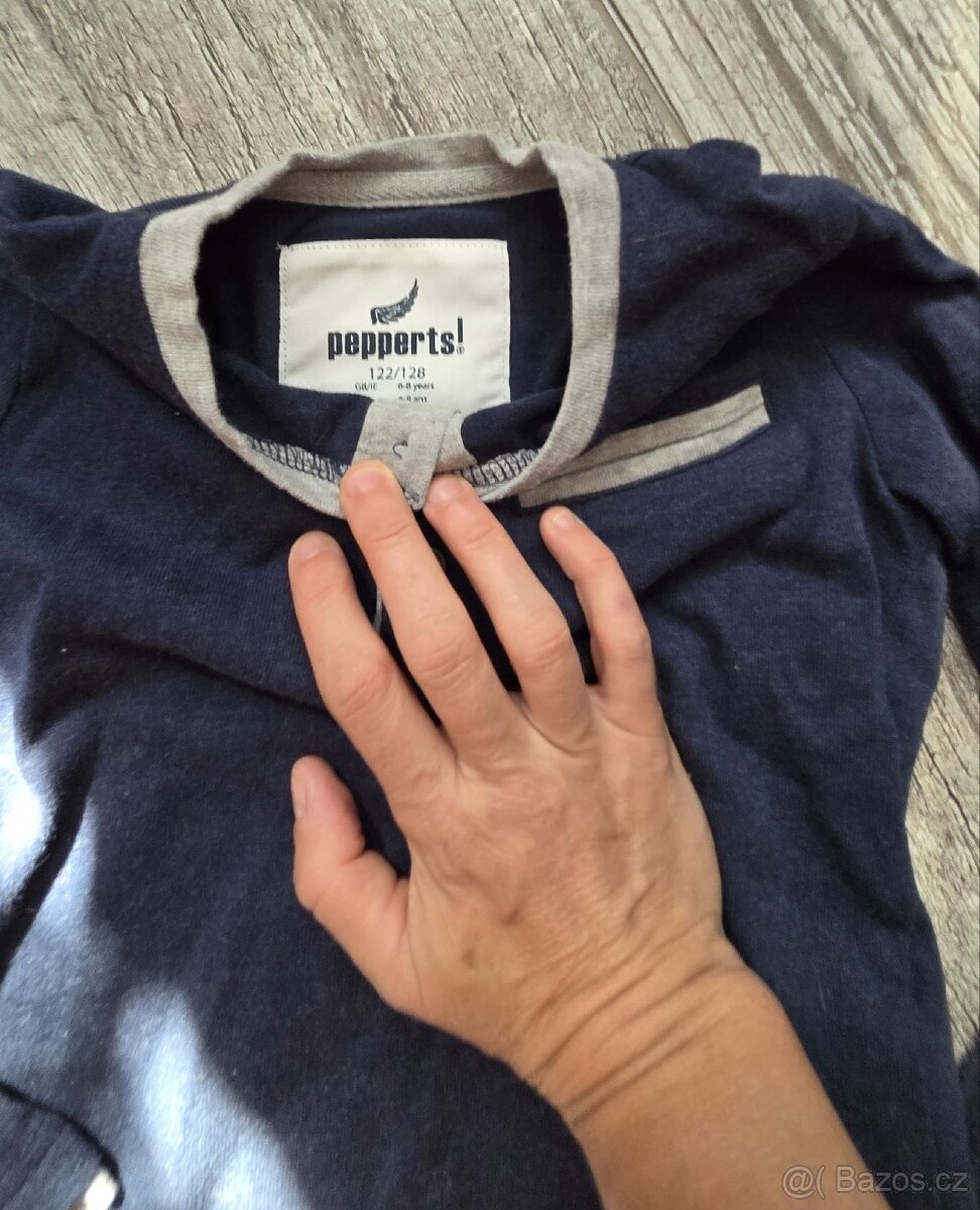 Dvě trika s dlouhým rukávem - 2