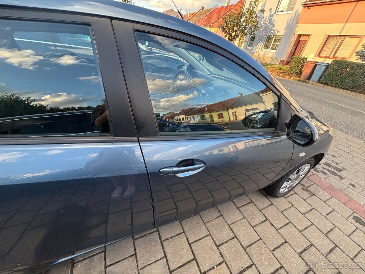 Mazda 2 automat - 2