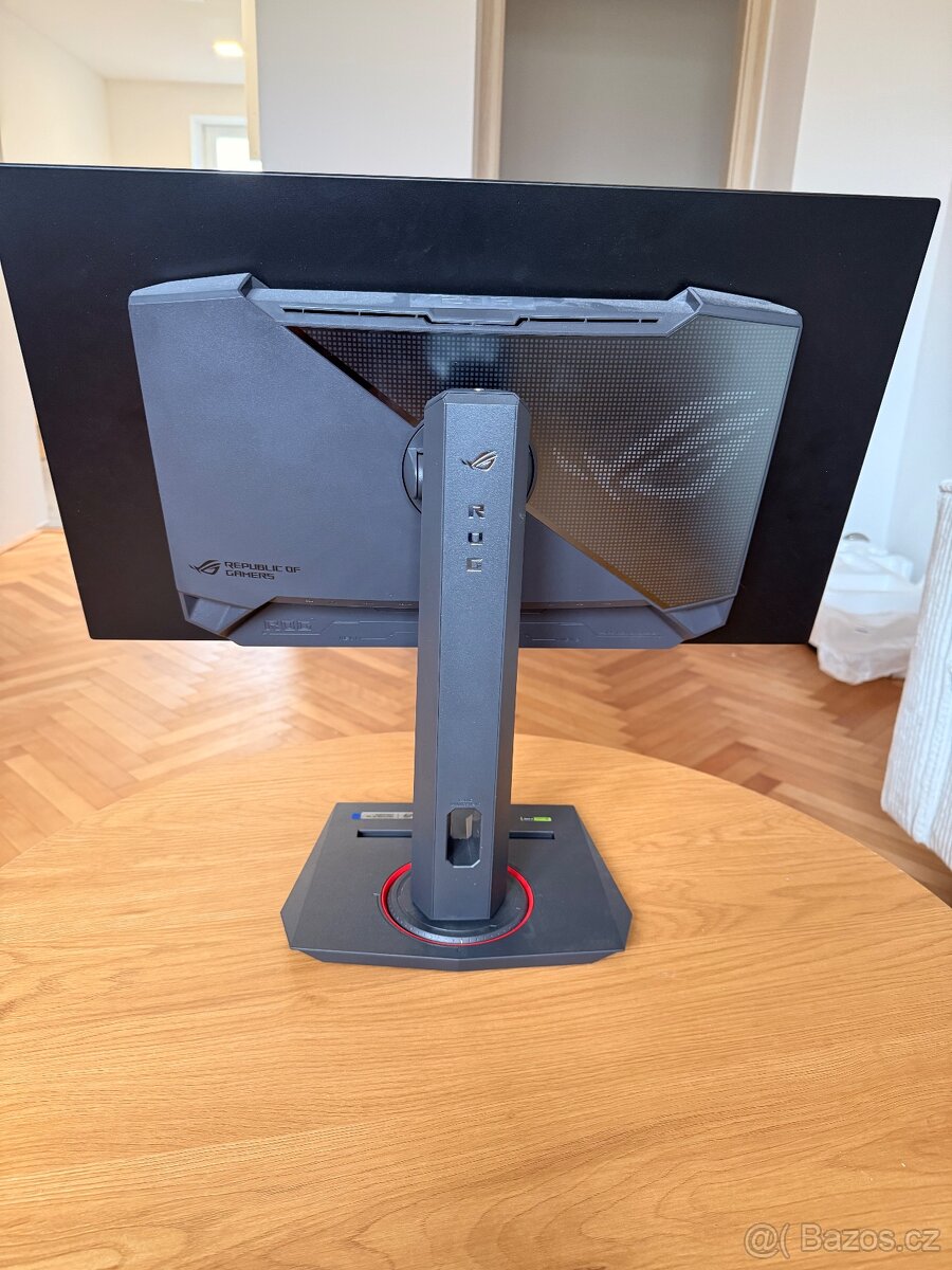 27" ASUS ROG Strix OLED XG27AQDMG - 2