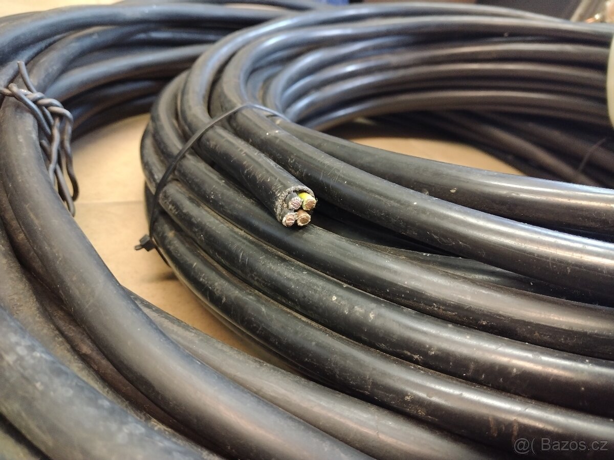 Kabel CYKY 4x10 + různý elektromateriál - 2