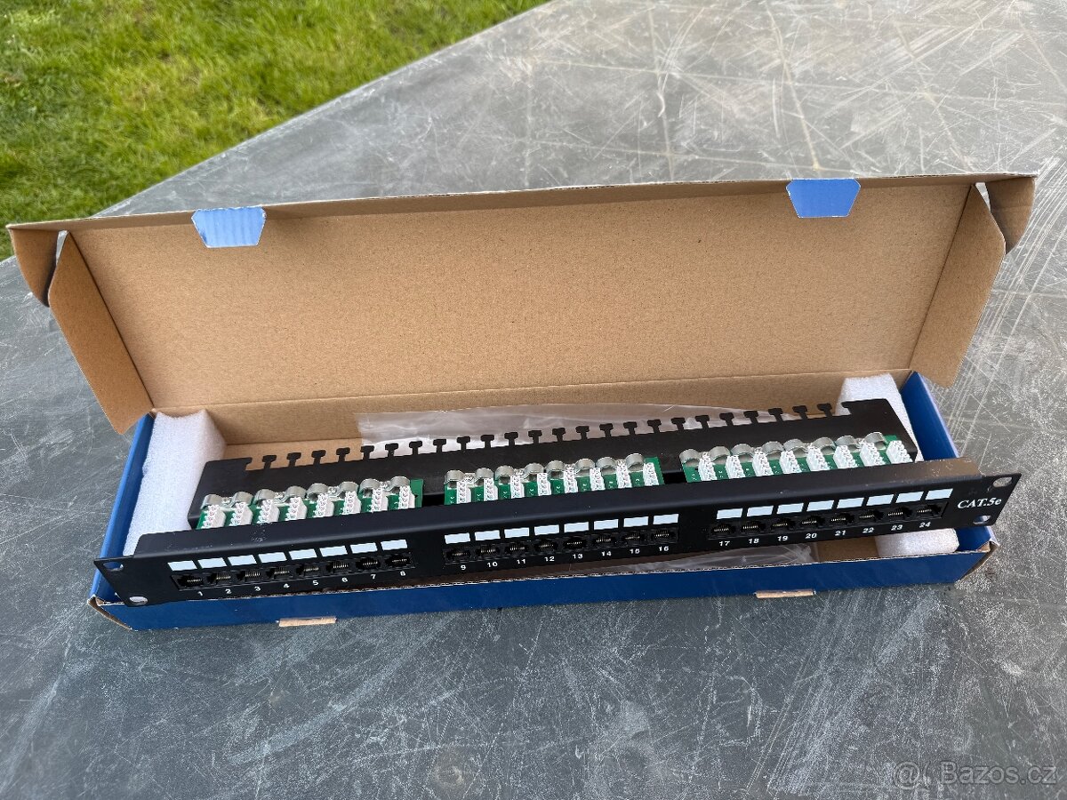 DATACOM Patch panel 19" UTP 24 port CAT5E LSA 1U BK - 2