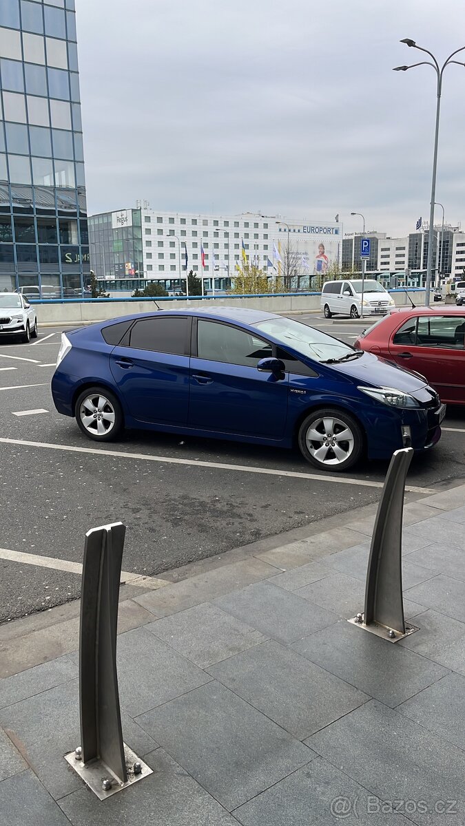 Toyota Prius 30 - 2