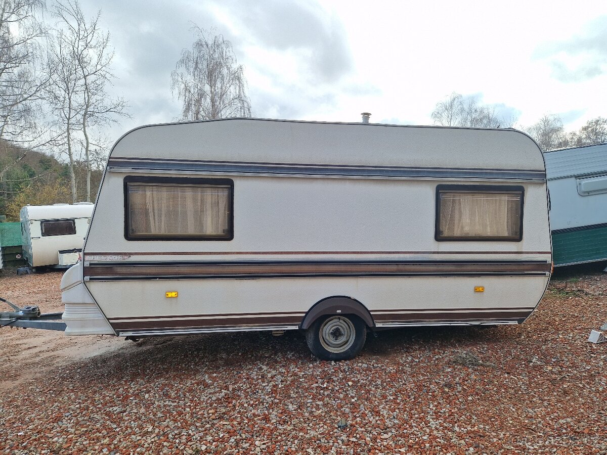 Karavan Hobby - 2