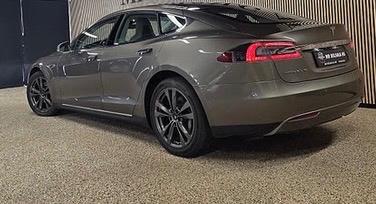 PRODÁM TESLA S ZDARMA DOBÍJENÍM - 2