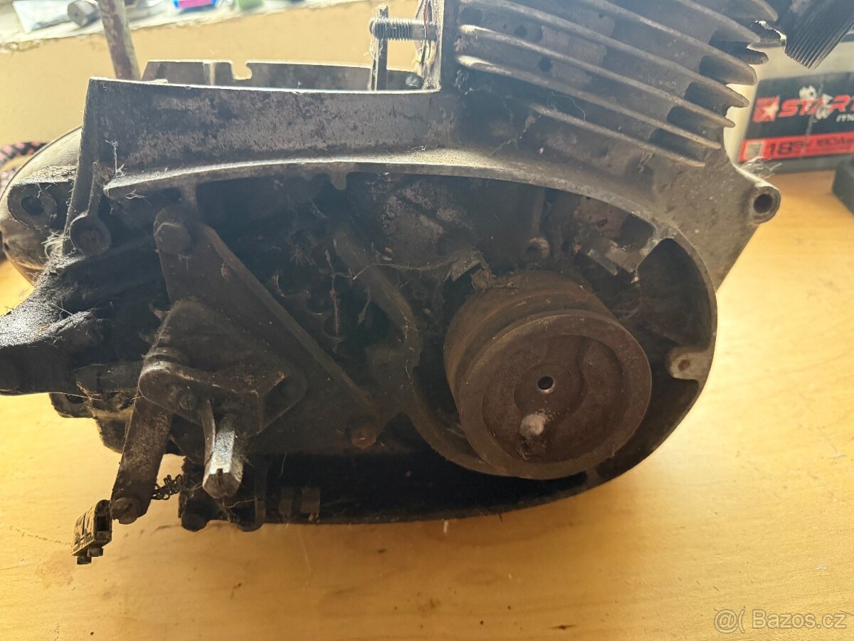 Motor Jawa a revmaplech - 2