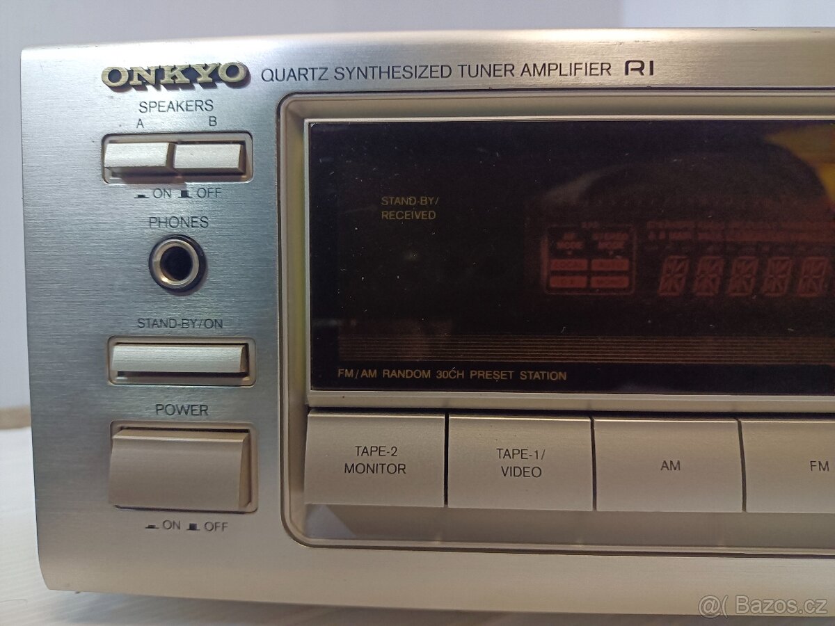 ONKYO TX-8210R rádio se zasilovačem - 2