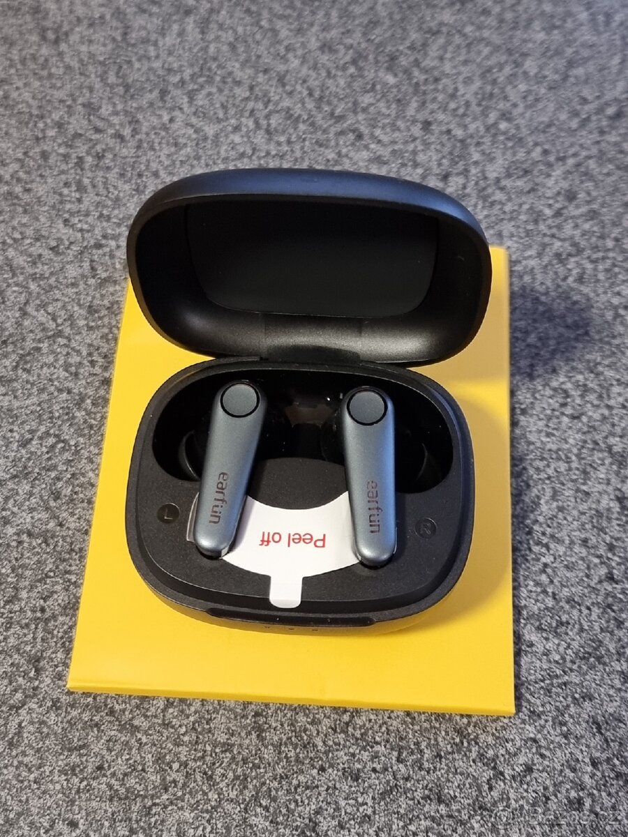 Bluetooth sluchátka EarFun Air Pro 3 ANC - nová - 2
