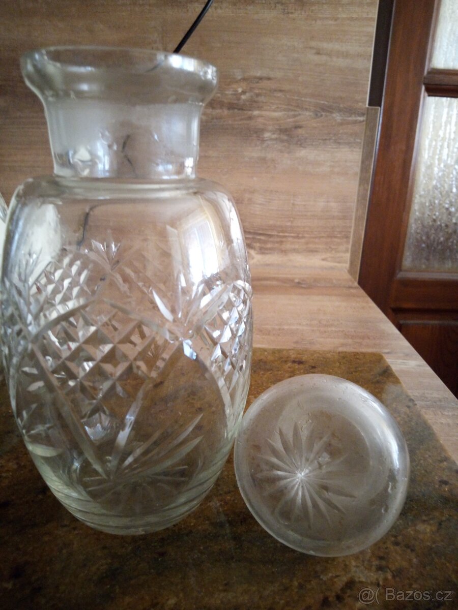 Skleněná dóza - 2