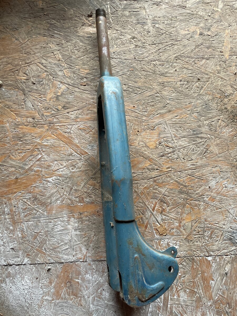 Přední vidlice Stadion S11 - 2