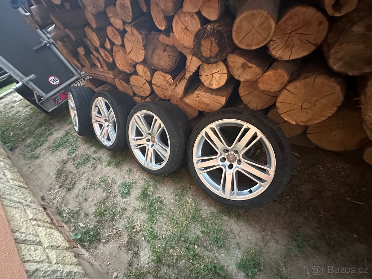 Originální kola r19 Audi s pneu - 2
