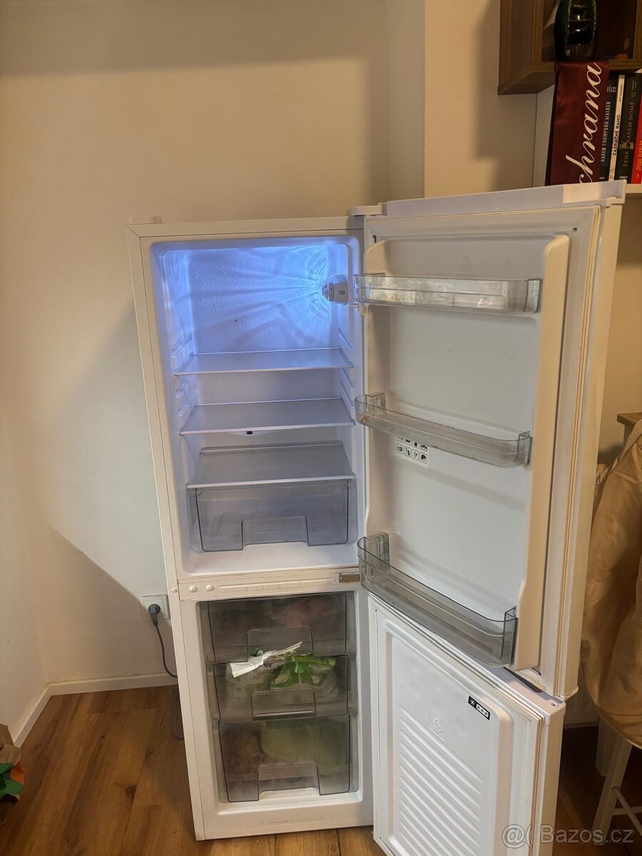 Prodám lednici - 2