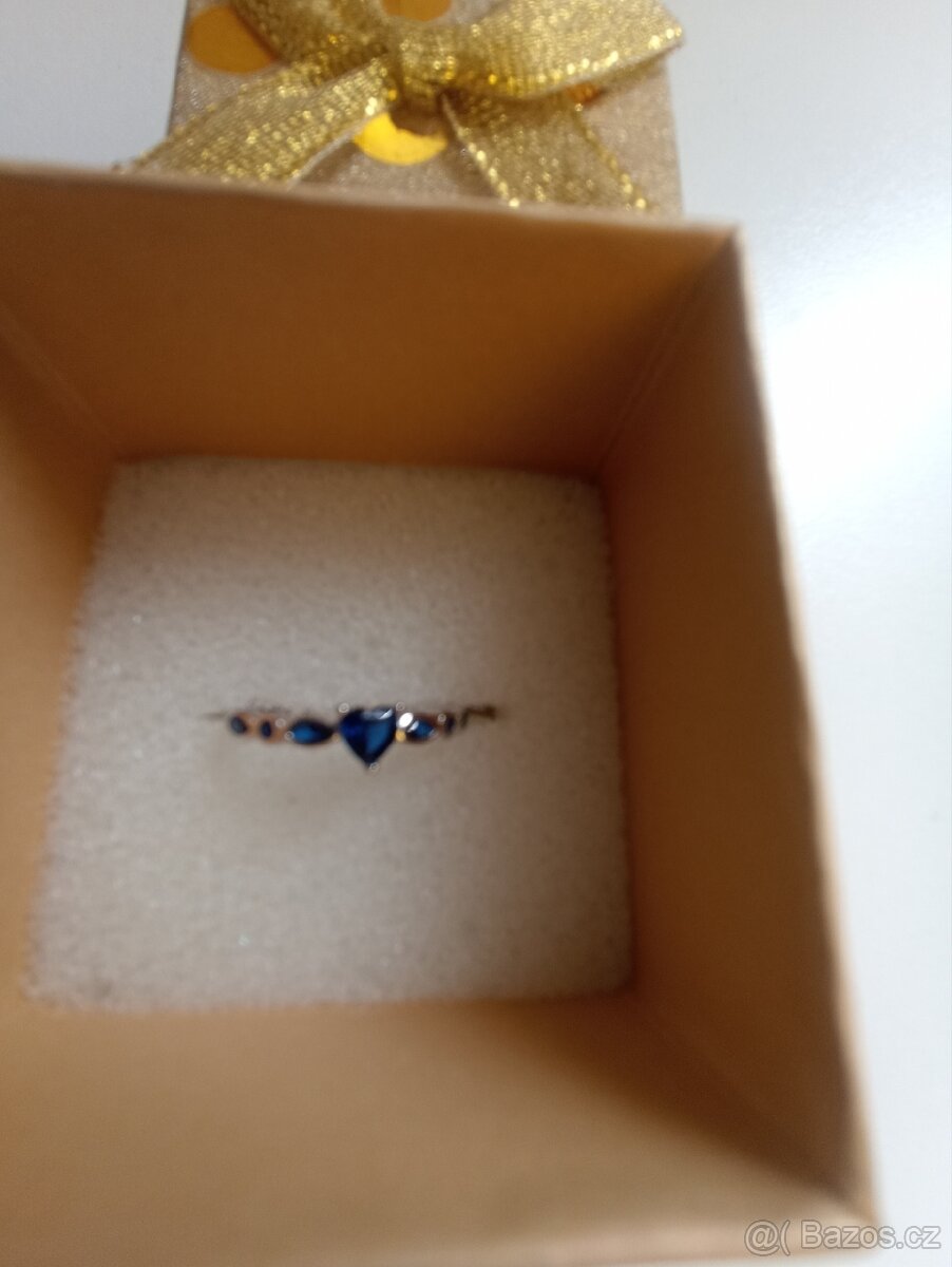 Stříbrný prsten - 2