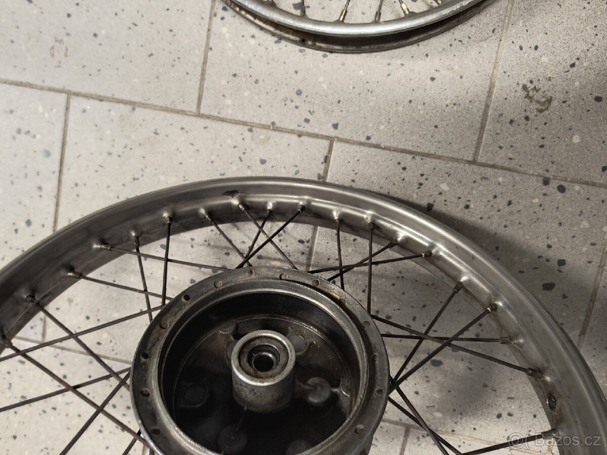 Ráfky Jawa pionýr - 2