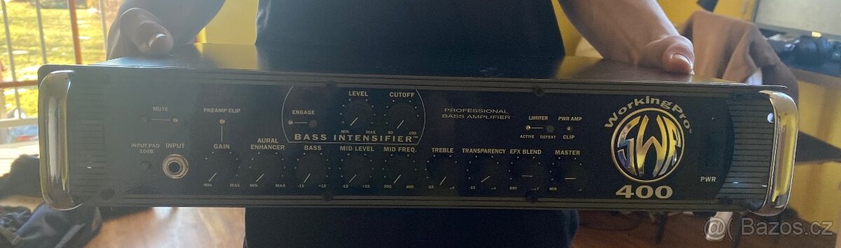 Basový zesilovač Behringer ULTRABASS WorkingPro 400 - 2