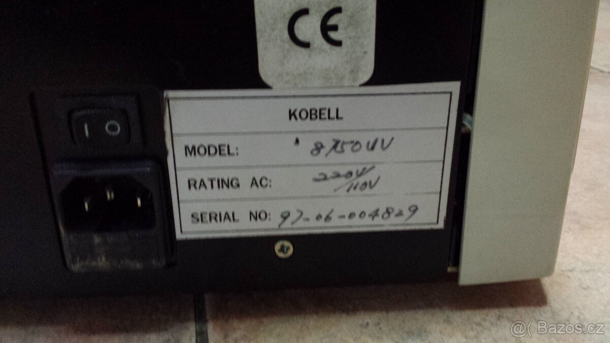 Počítačka bankovek Kobell 8750UV - 2