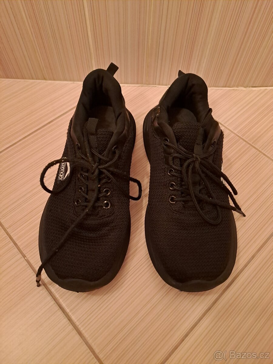 Tenisky SLAZENGER stélka 24,5 cm - 2