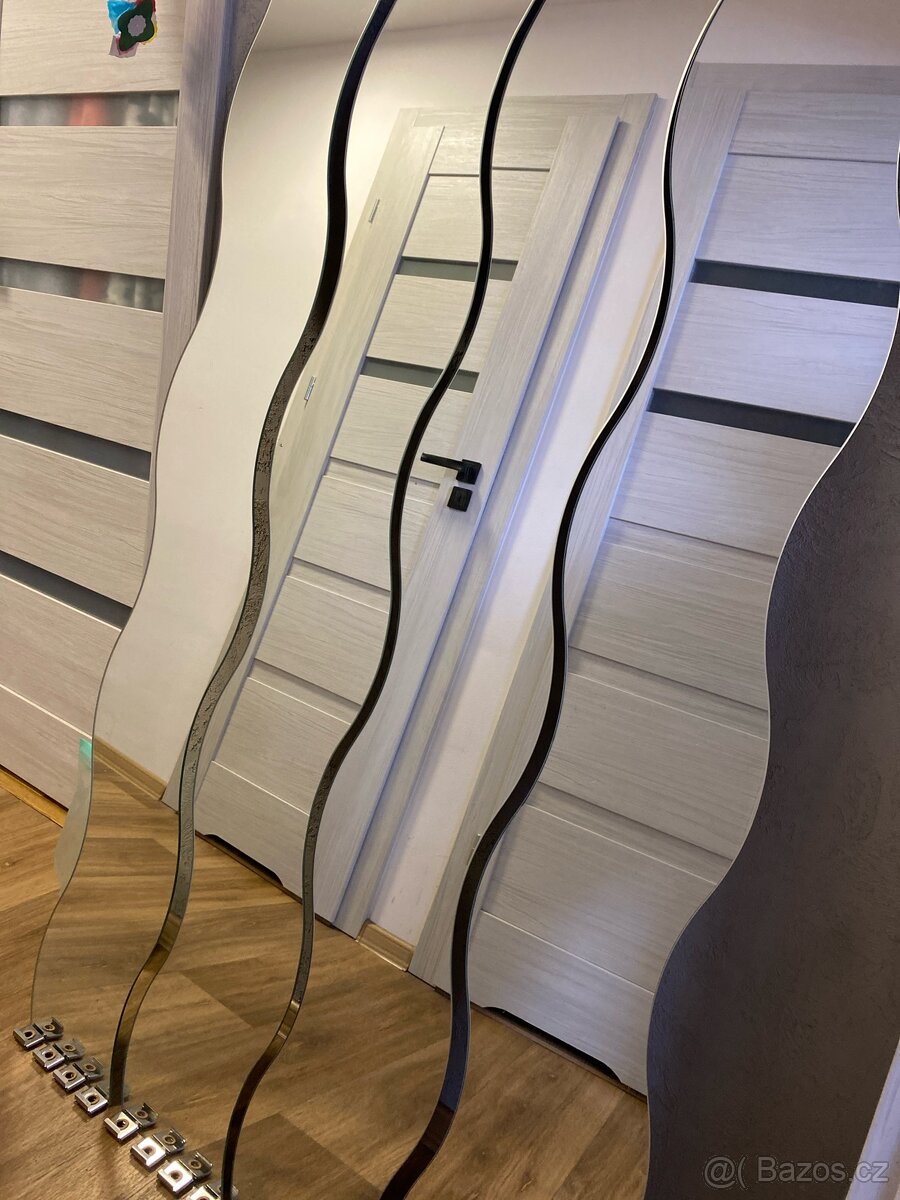 Zrcadla(ikea) - 2
