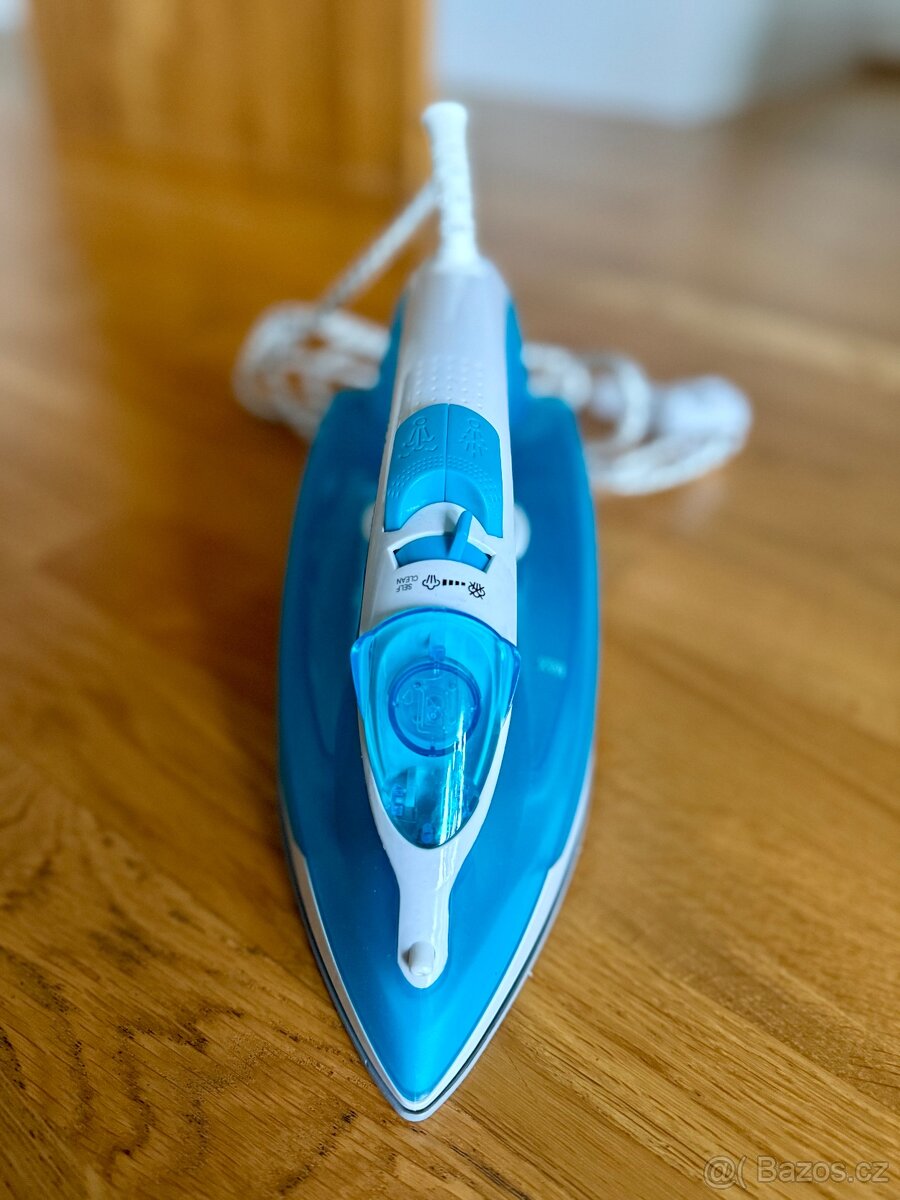 Žehlička Hyundai - 2