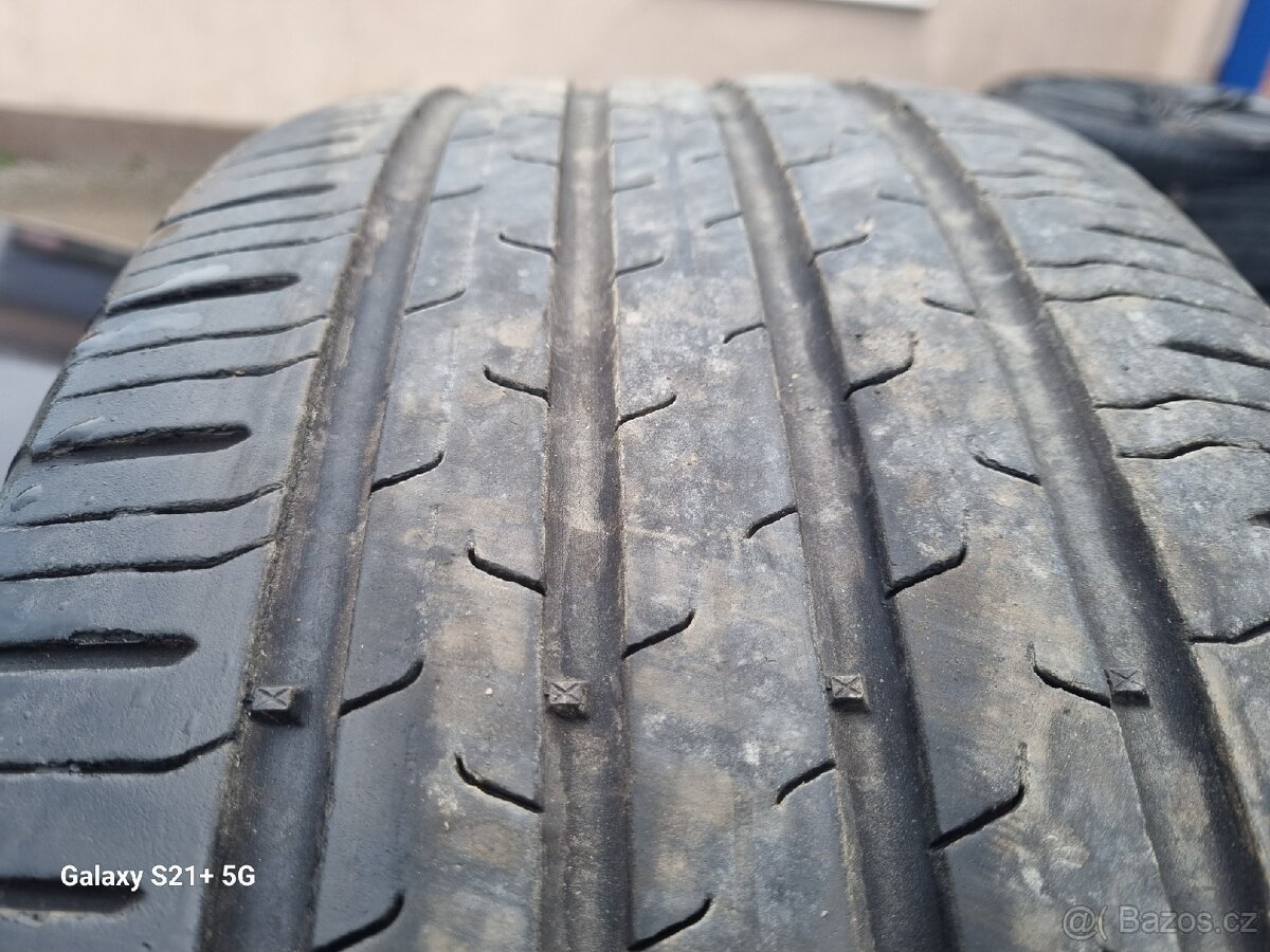 235/55r19 - 2