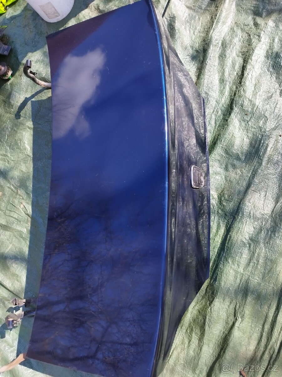 Díly Peugeot 406 2.0 Hdi sedan modrá - 2