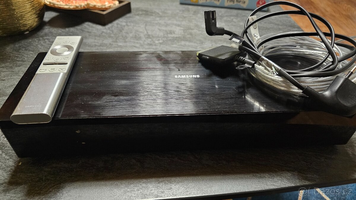 Samsung One box connect z QE65Q85 - 2