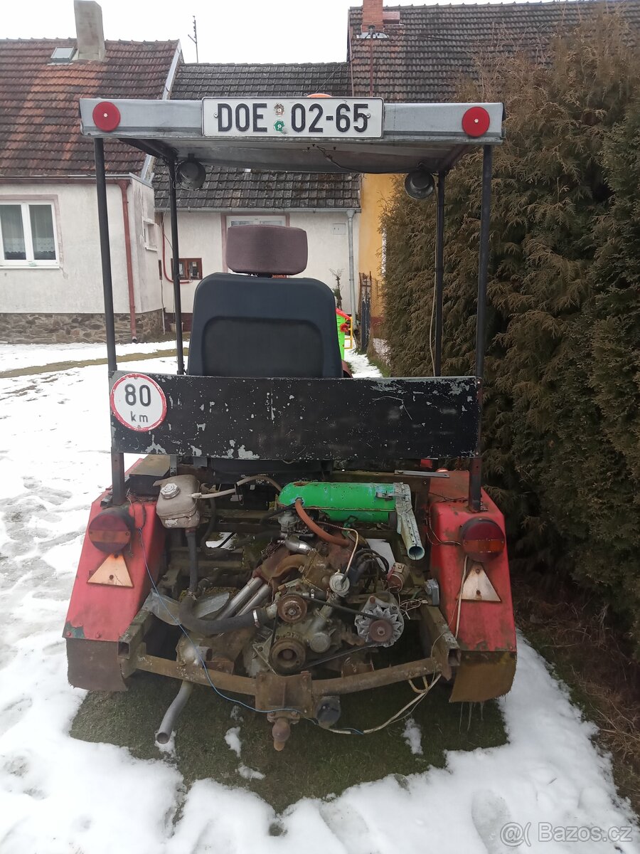Prodám traktor domácí výroby motor Škoda 120 - 2