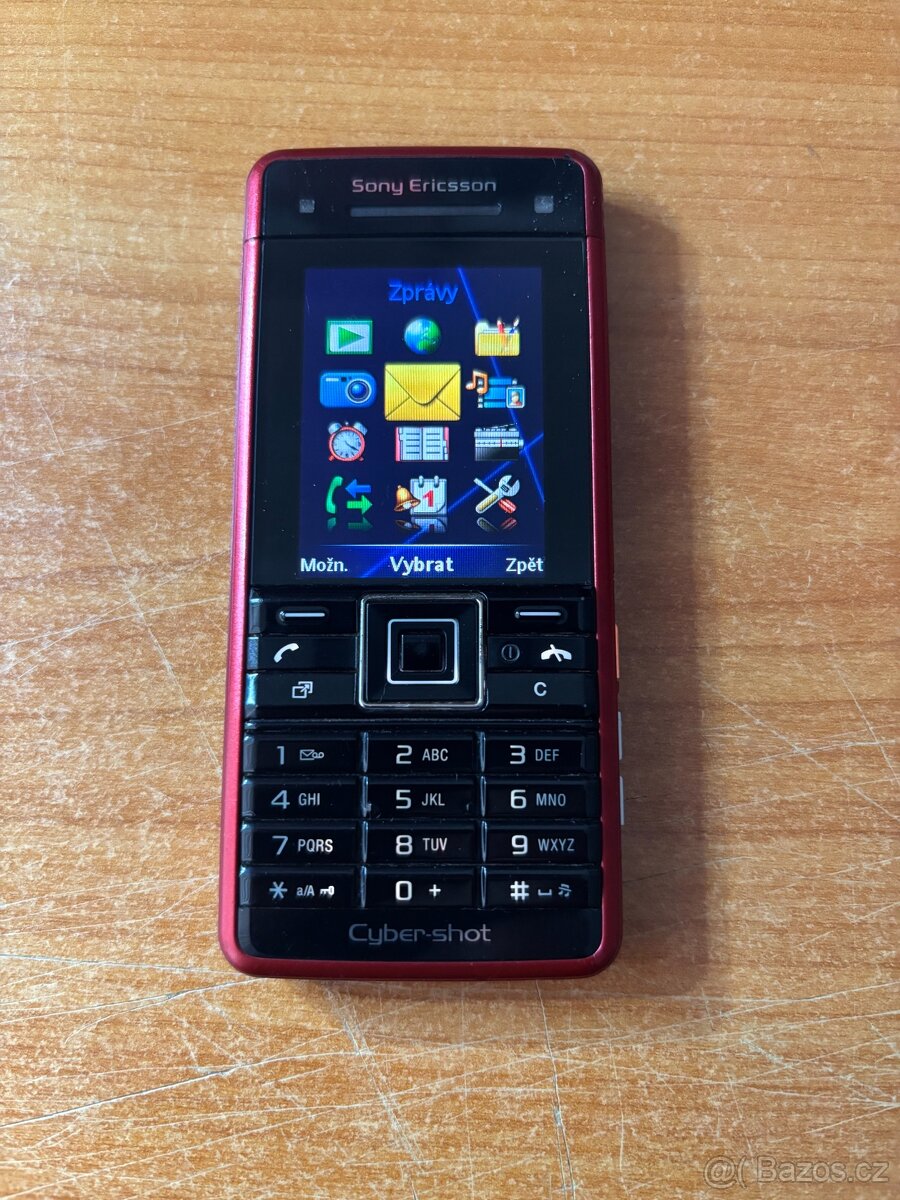Sony Ericsson C902 - 2