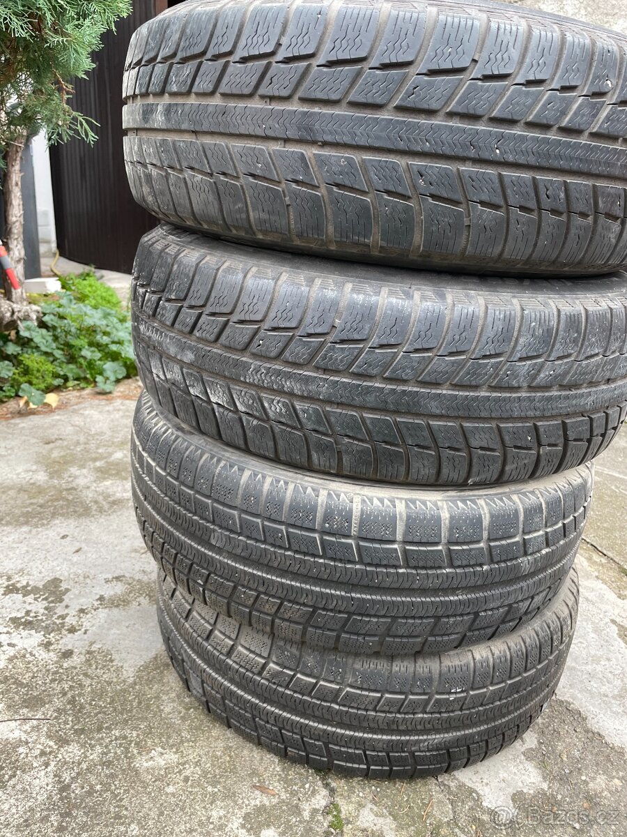 Zimní 195/65 R15 - 2