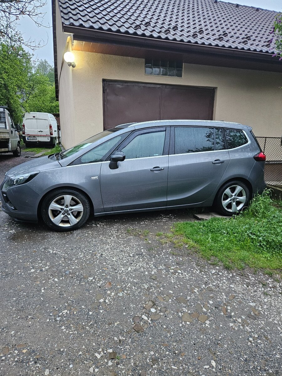 Zafira Tourer 2,0 CDTi 125 kw - 2