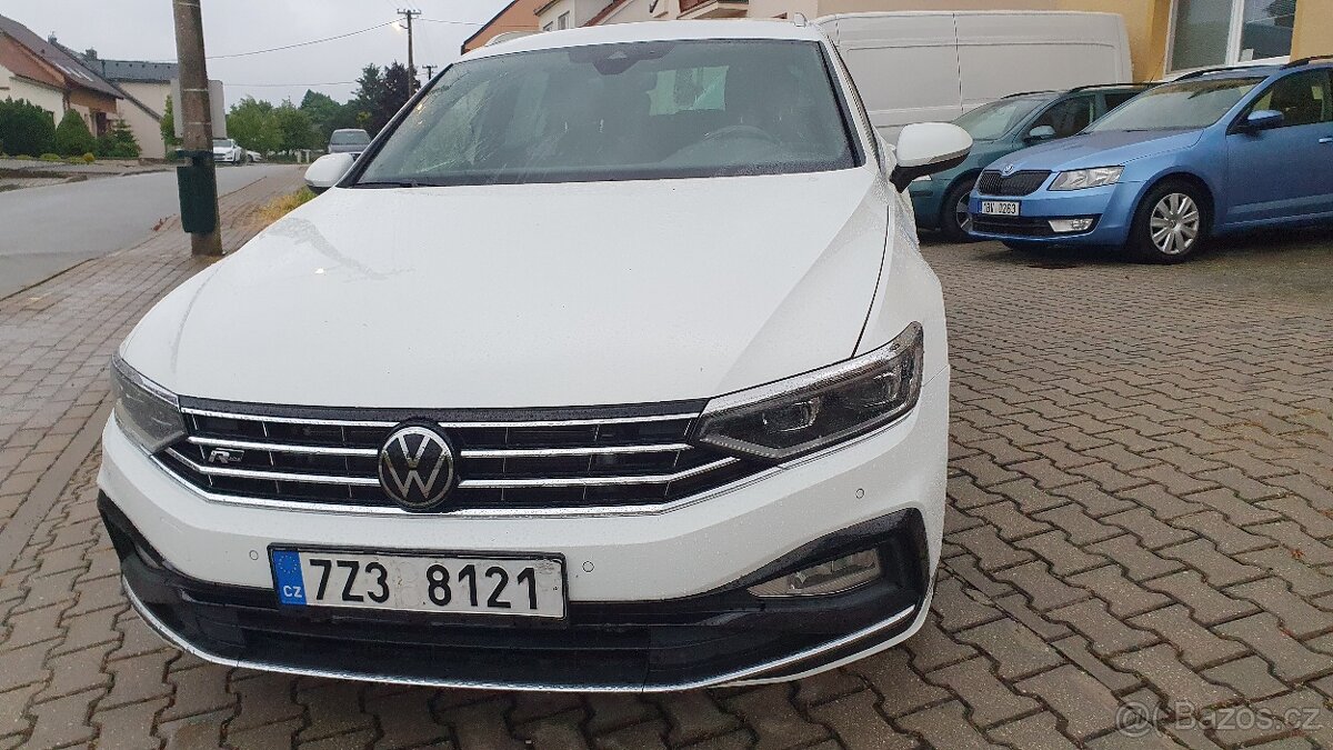 Passat B8 2.0 TDI 147 kw R-Line, Matrix, Virtual - 2