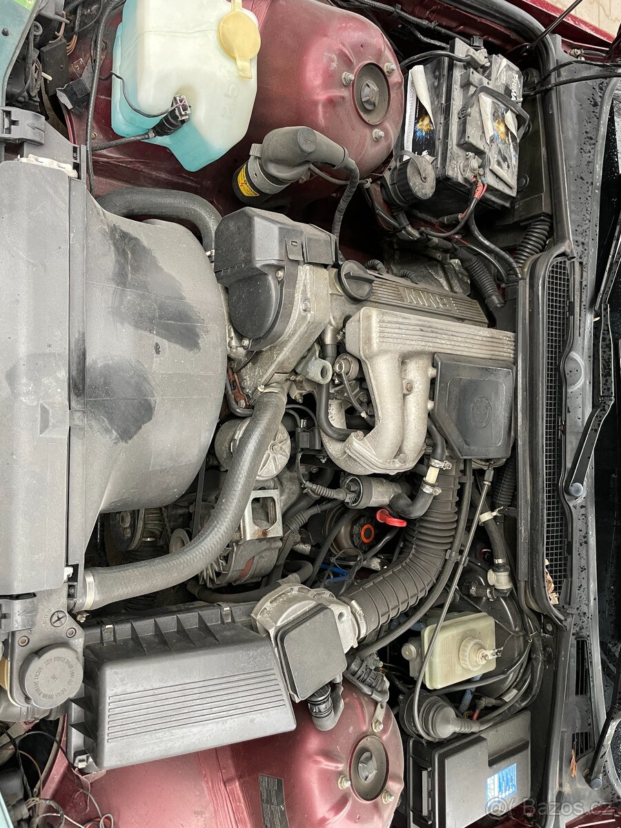 Motor BMW M40B16 E30 E36 E34 kompletní - 2