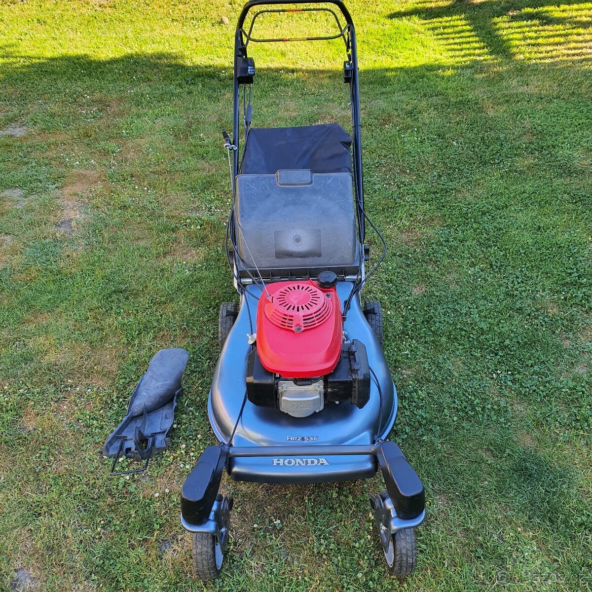 Sekačka Honda s pojezdem - 2
