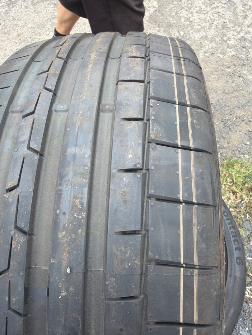 2x 245/40/21 continetal 100y letni dot18 - 2