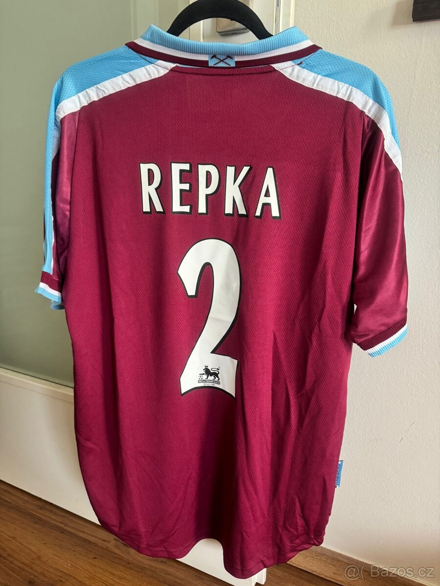 Tomáš Řepka 2 West Ham United - 2