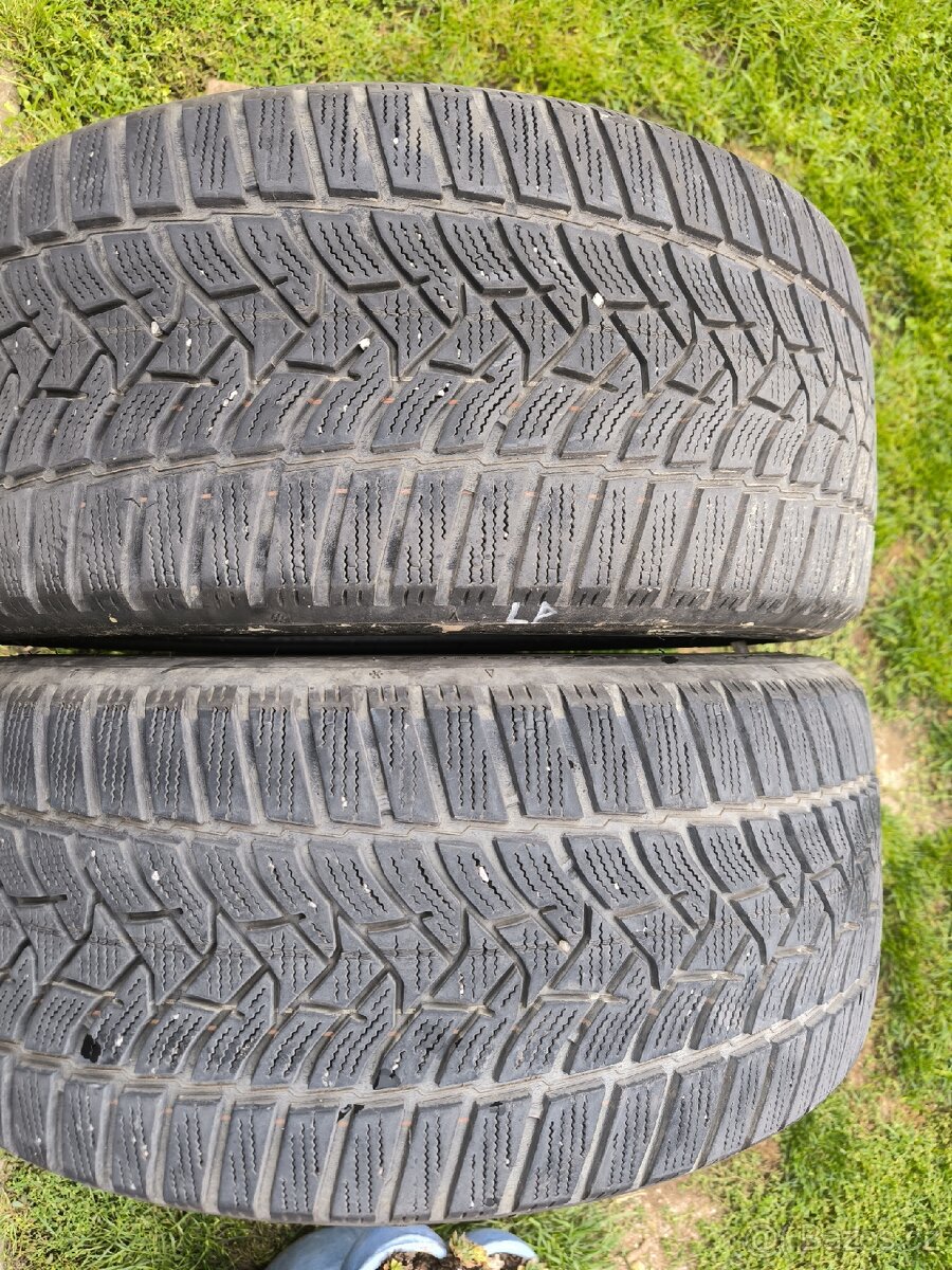 Dunlop 225/40/18 - 2