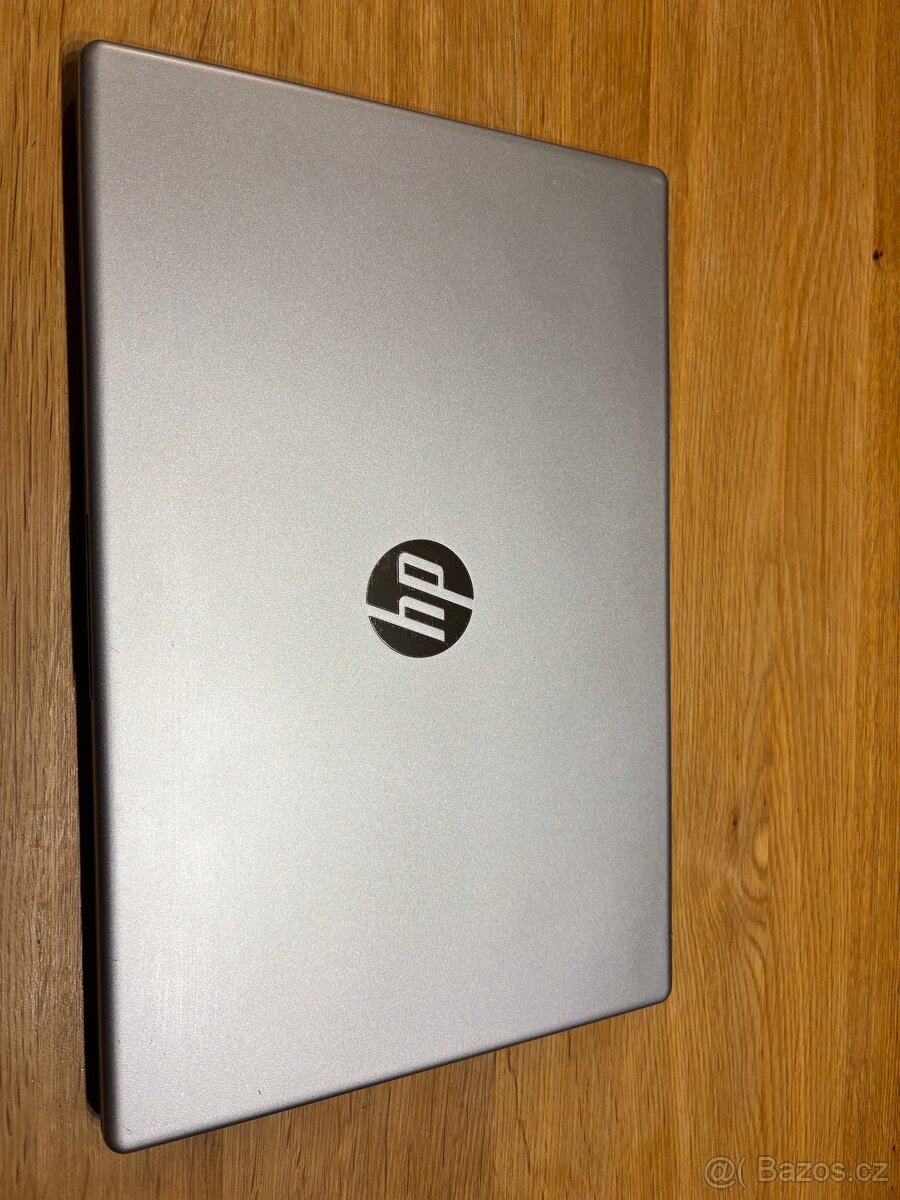 HP notebook - nefunkční - 2