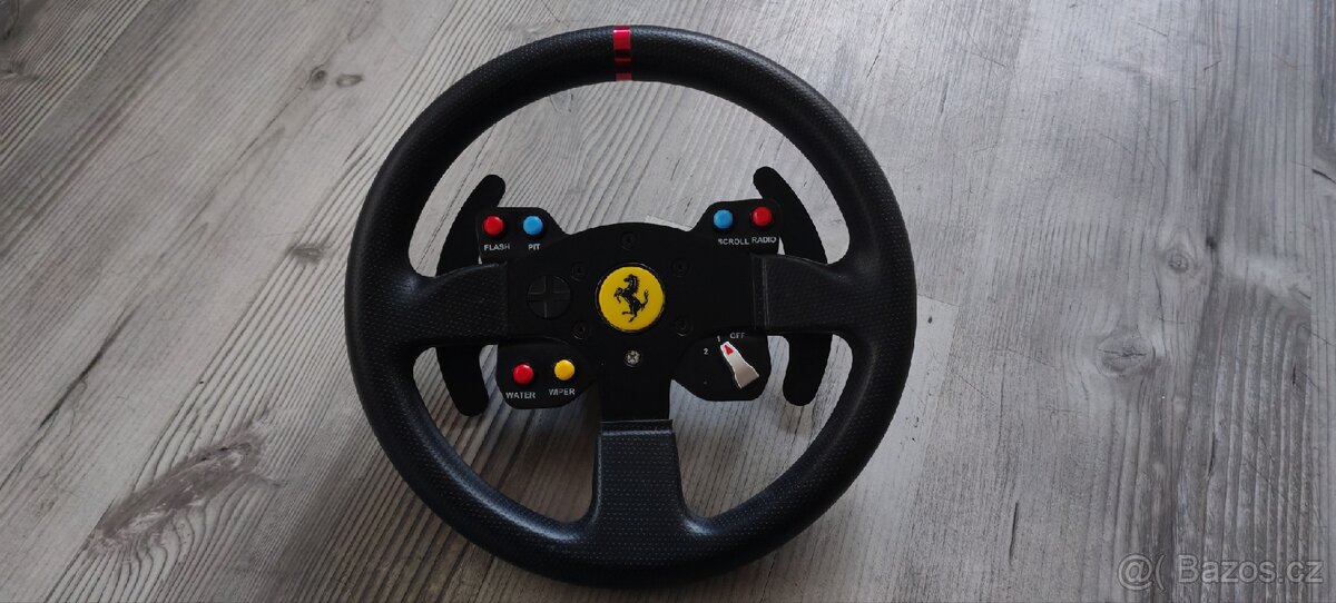 Thrustmaster ferrari - 2